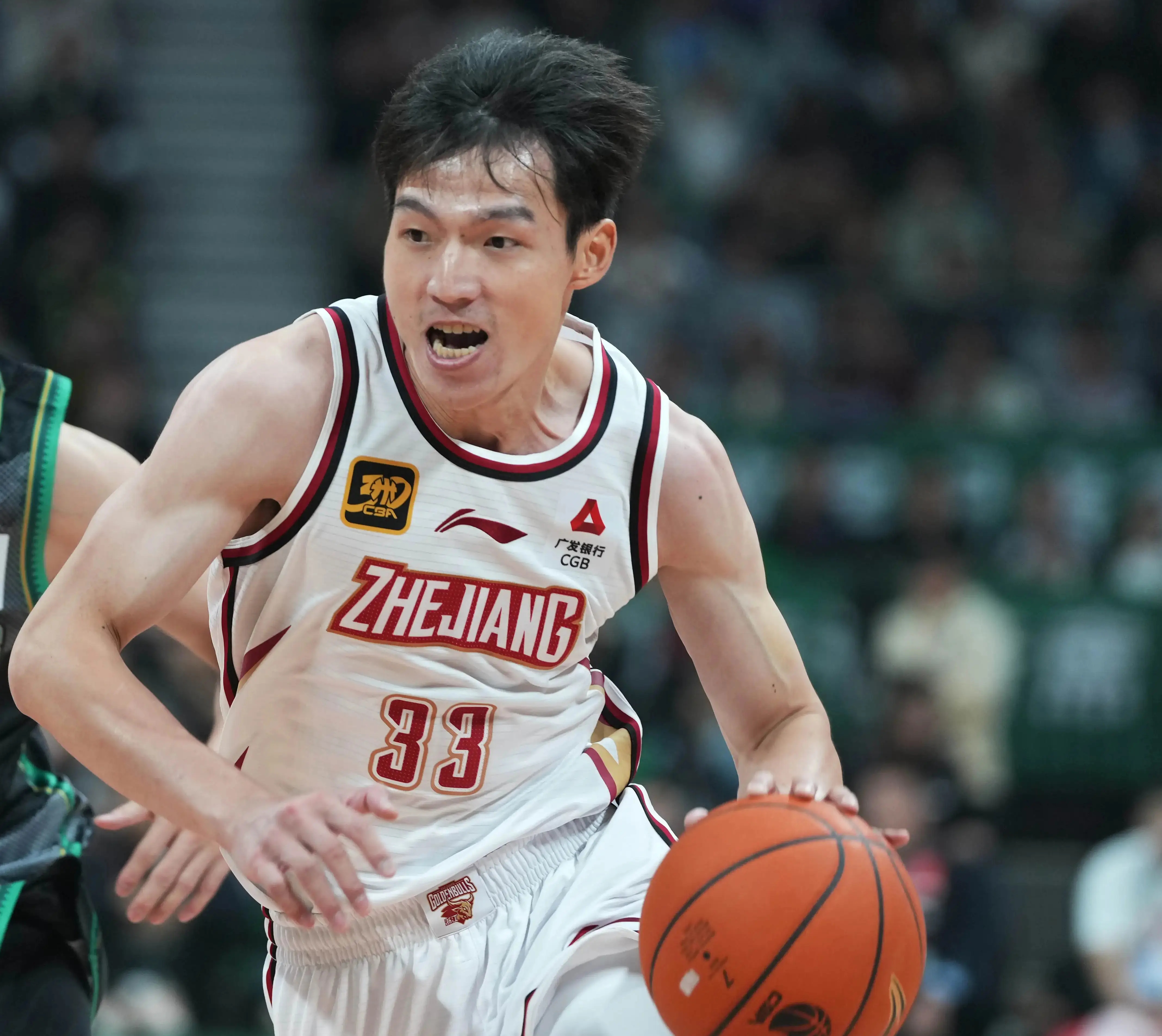 CBA再创历史,冠军实至名归 CBA再创历史,冠军实至名归