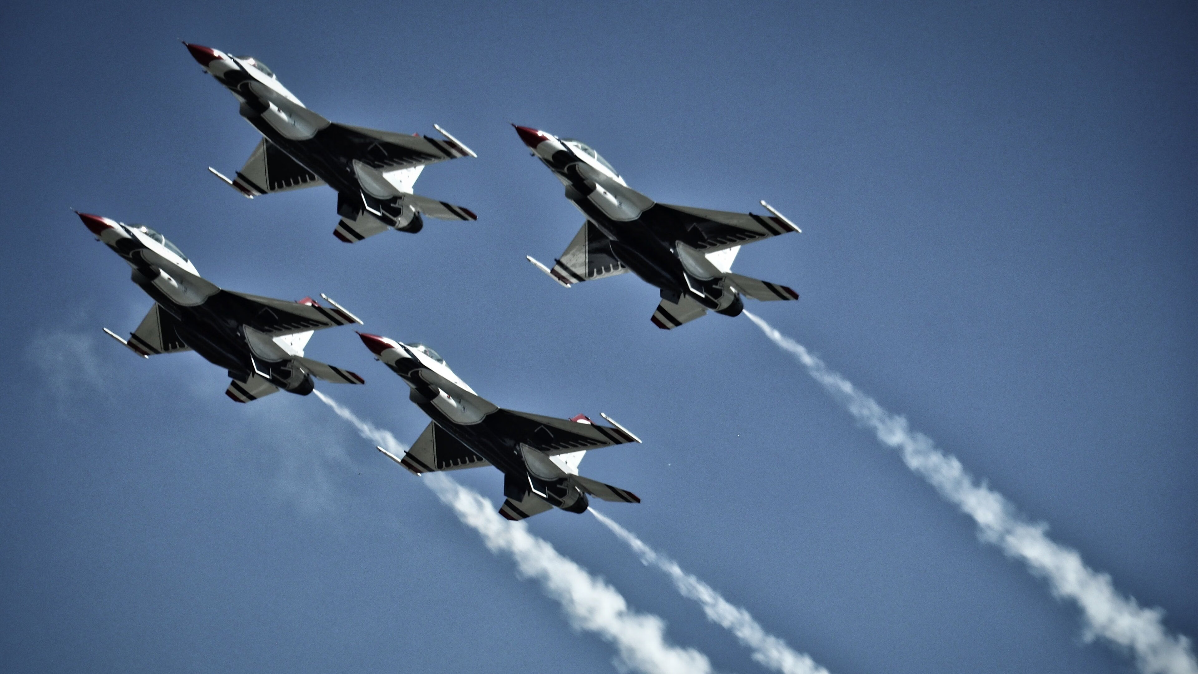 罚球线上的欧冠之夜，恩比德的自我救赎