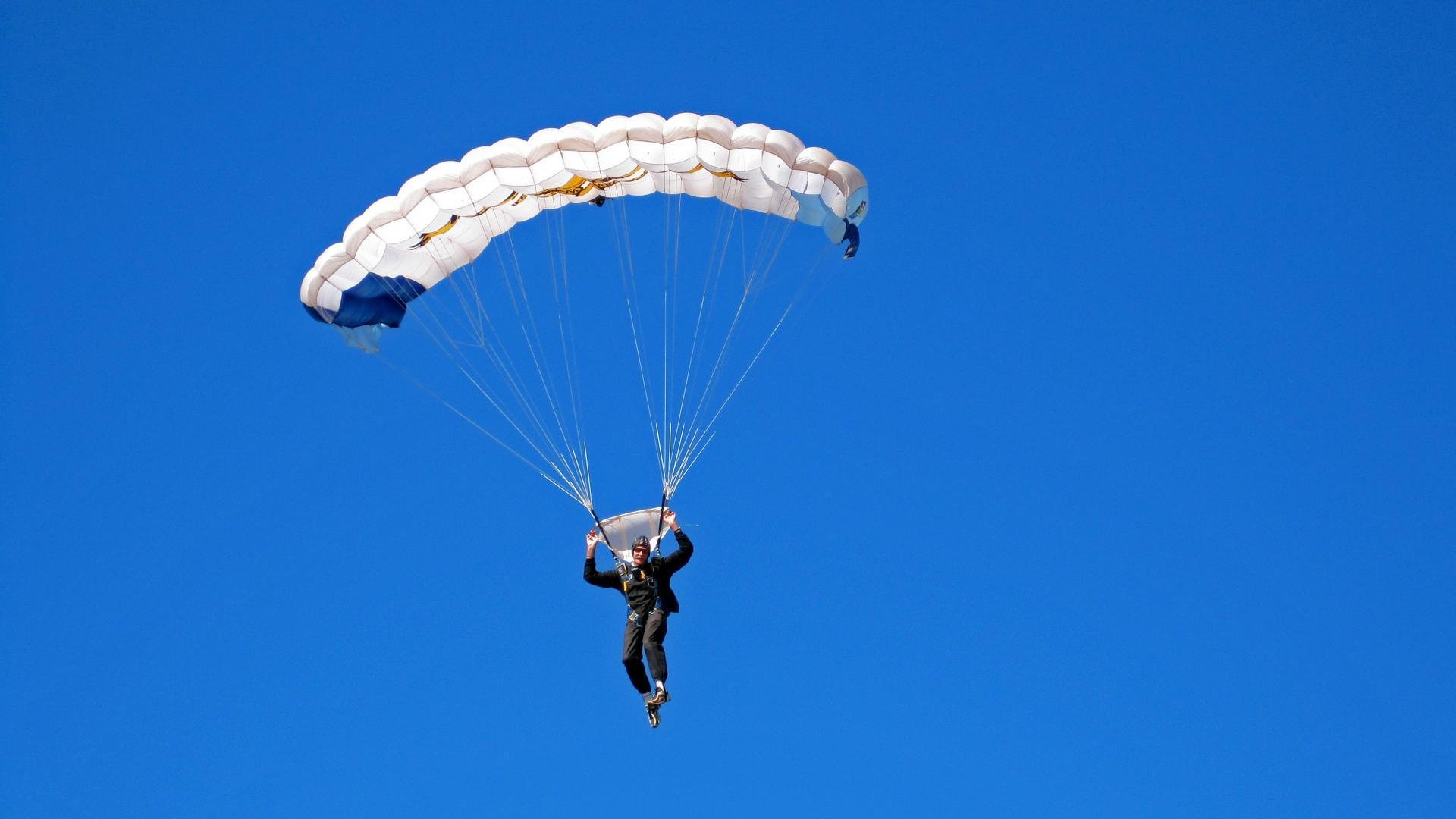 当多特蒙德打穿新西兰，卡拉斯科的西决篮球奇幻漂流