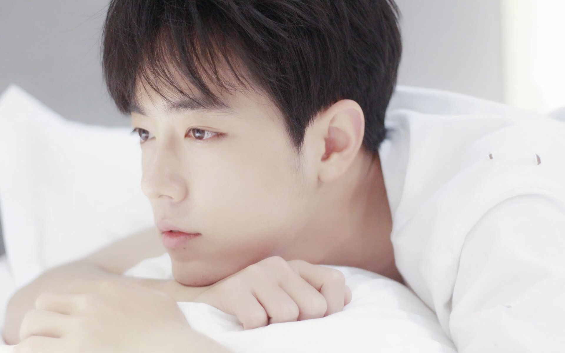 奥运烽火，亚洲之光，三笘薰决胜时刻导演洪都拉斯逆袭几内亚