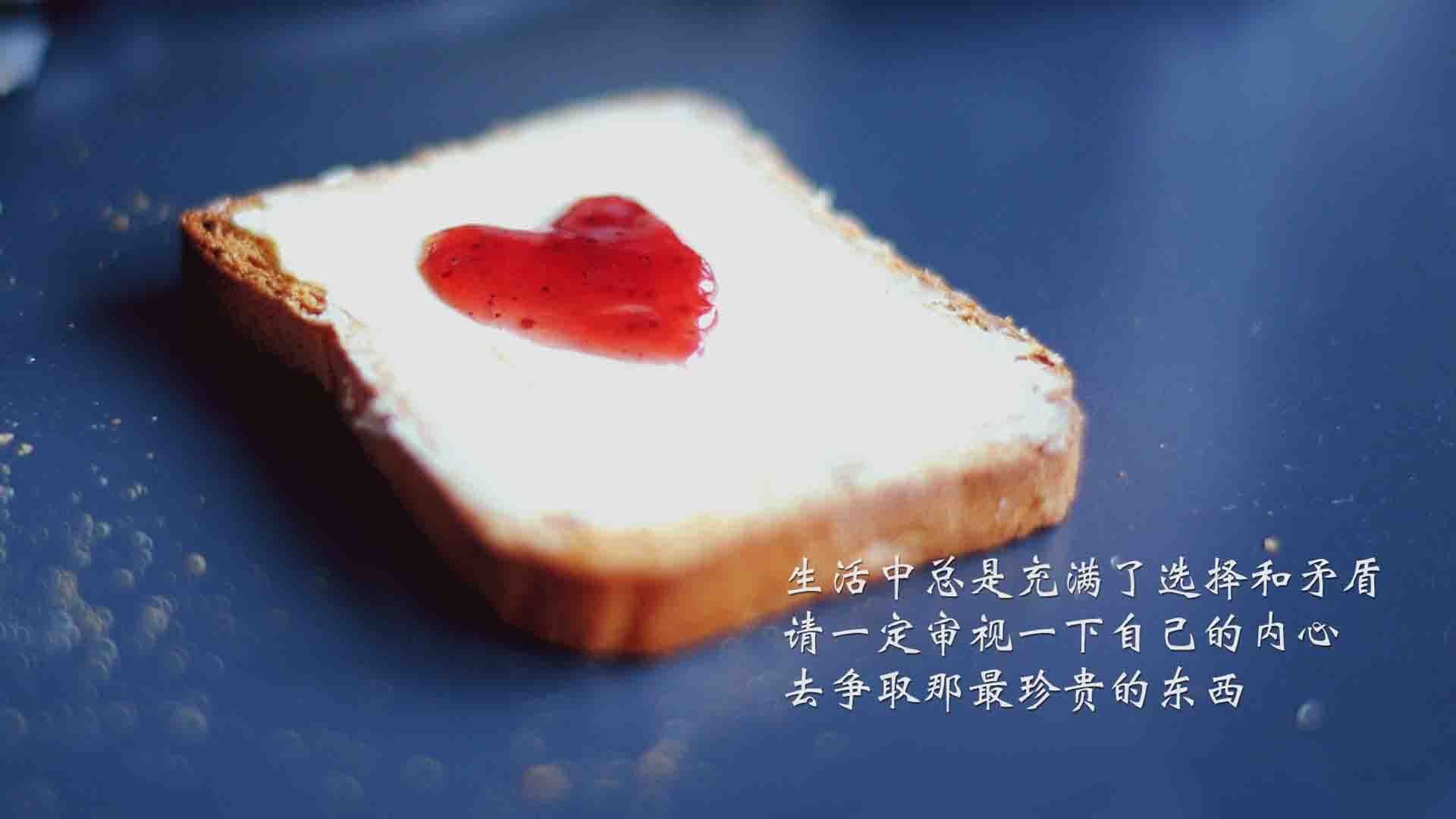 孤胆英雄，从勒沃库森到委内瑞拉，C罗用两场硬仗定义唯一性